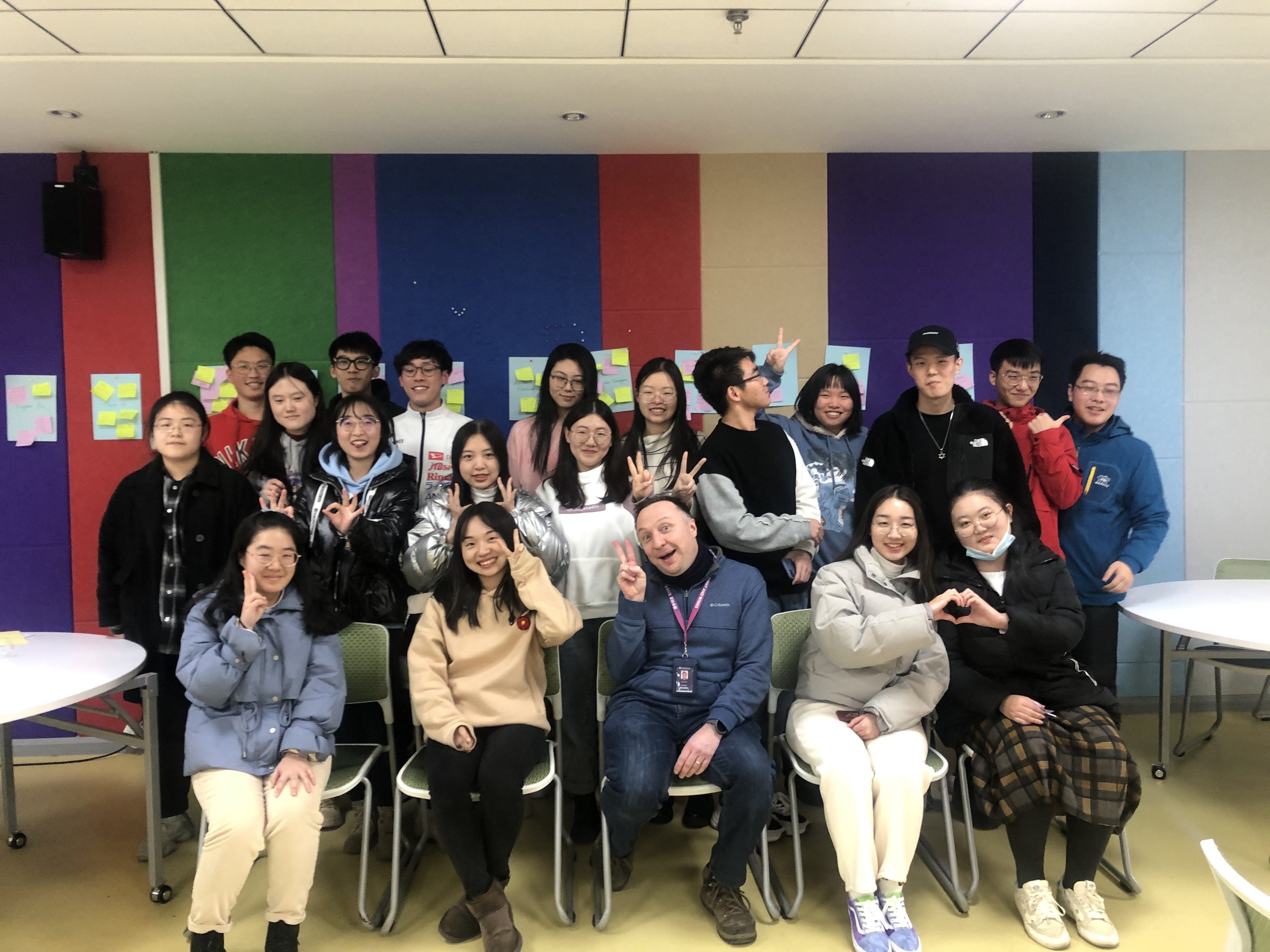 语言学院严平老师：来到永利就像回家